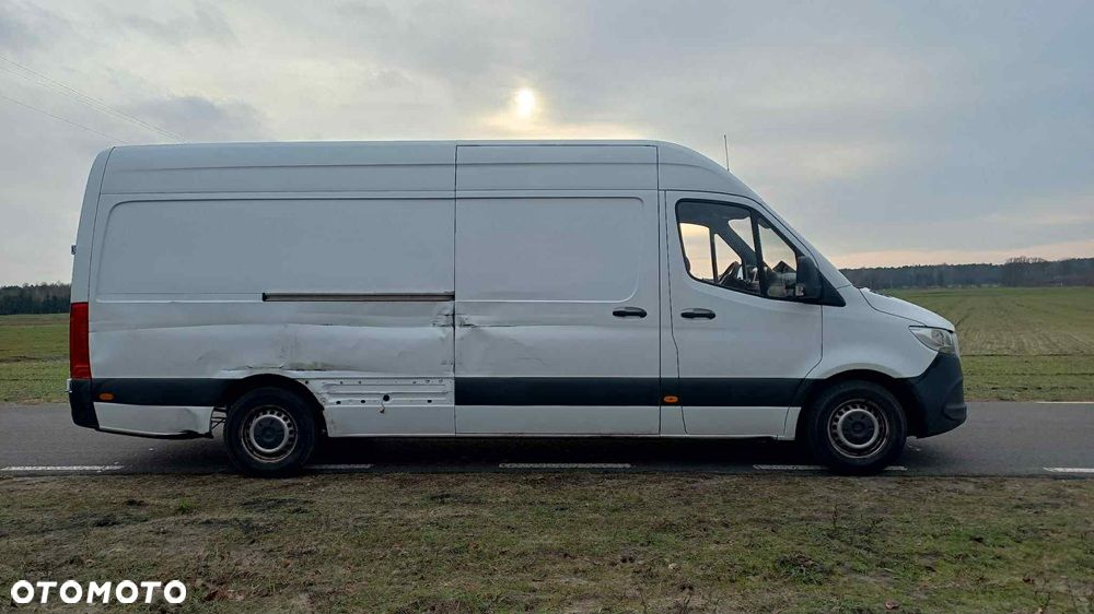 Mercedes-Benz SPRINTER - 12