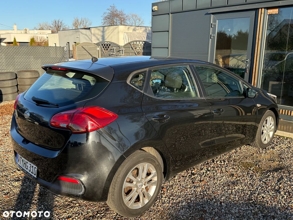 Kia Ceed 1.4 CVVT EX - 11