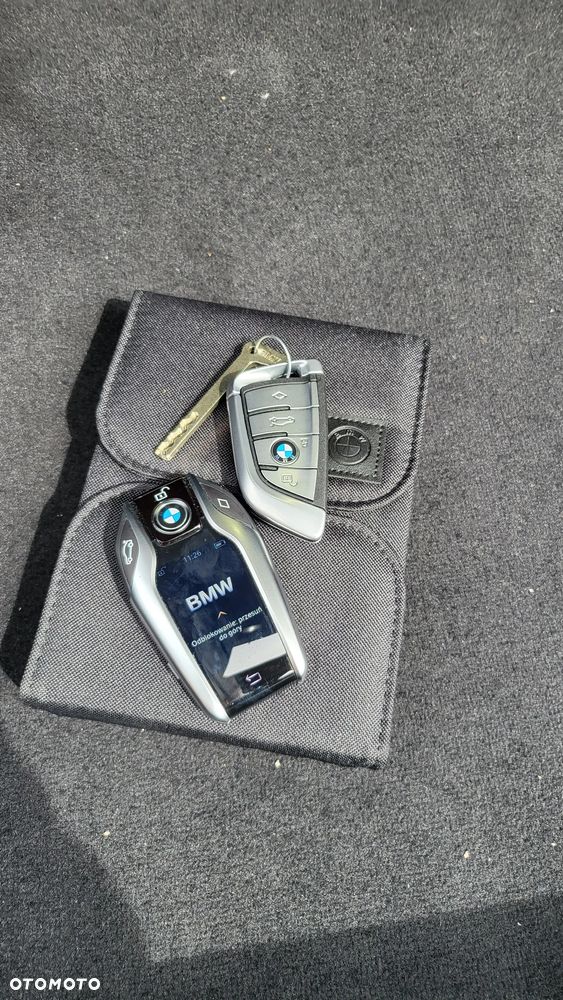 BMW Seria 7 730d xDrive - 21