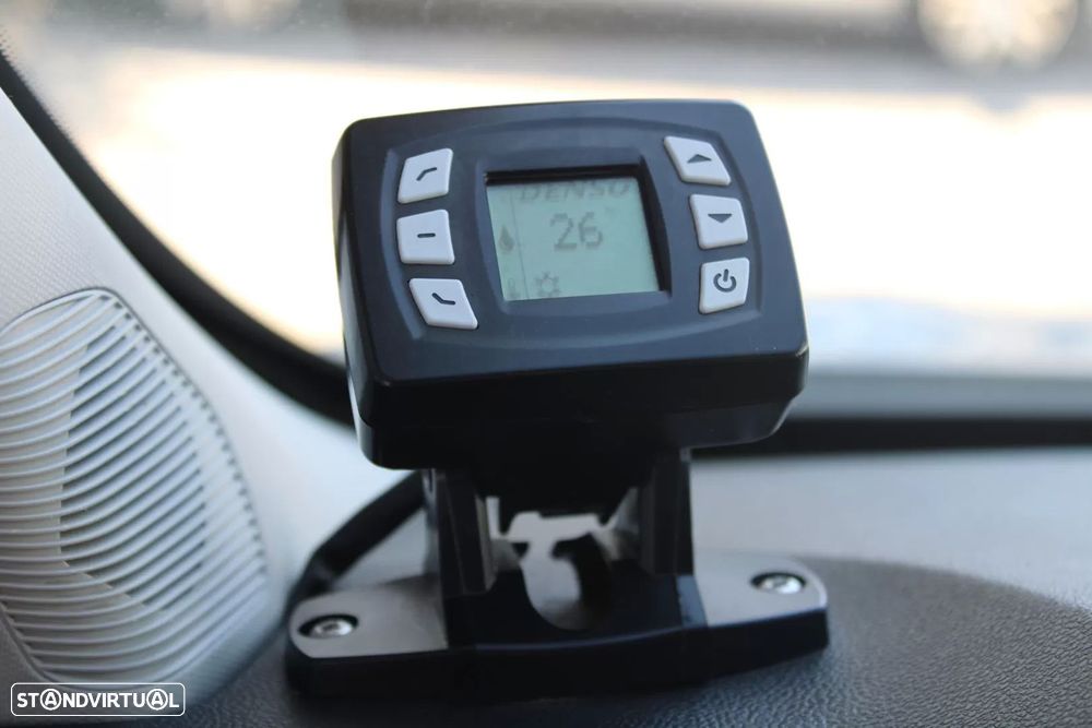 Renault trafic 2.0 blue dci c/frio - 17