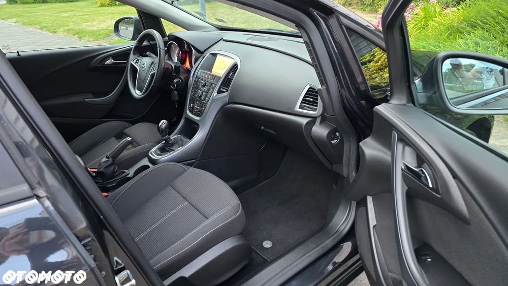 Opel Astra - 11