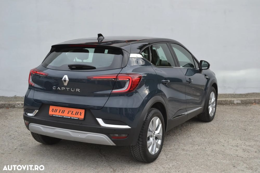 Renault Captur TCe 140 EDC Intense - 7
