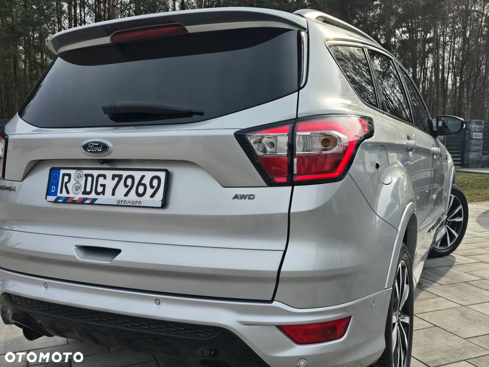 Ford Kuga 2.0 TDCi 4x4 ST-Line - 16