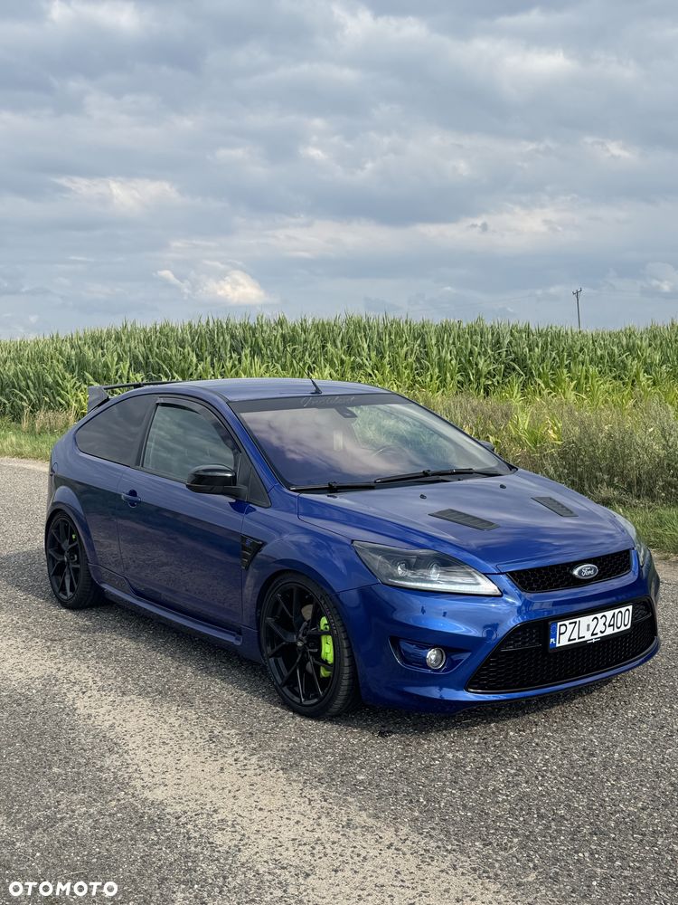 Ford Focus - 1