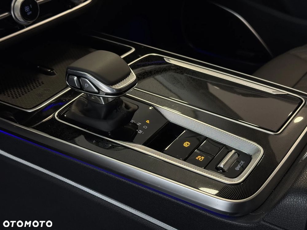 Hongqi HS5 2.0T Executive AWD - 15