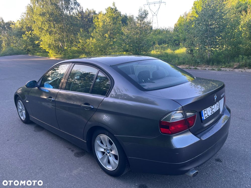BMW Seria 3 320d DPF Edition Fleet Sport - 2