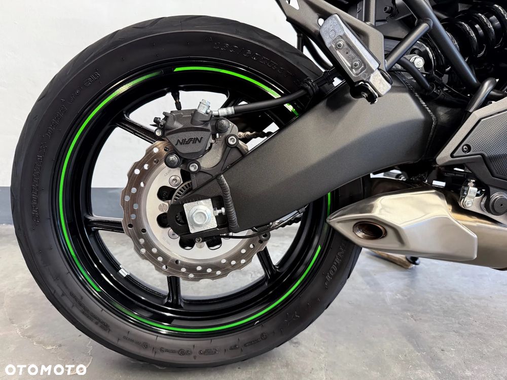 Kawasaki Versys 650 - 19
