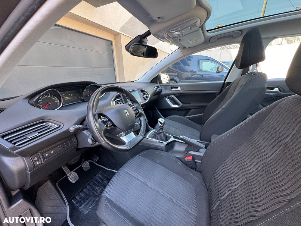 Peugeot 308 e-HDi 115 Stop & Start Access - 9