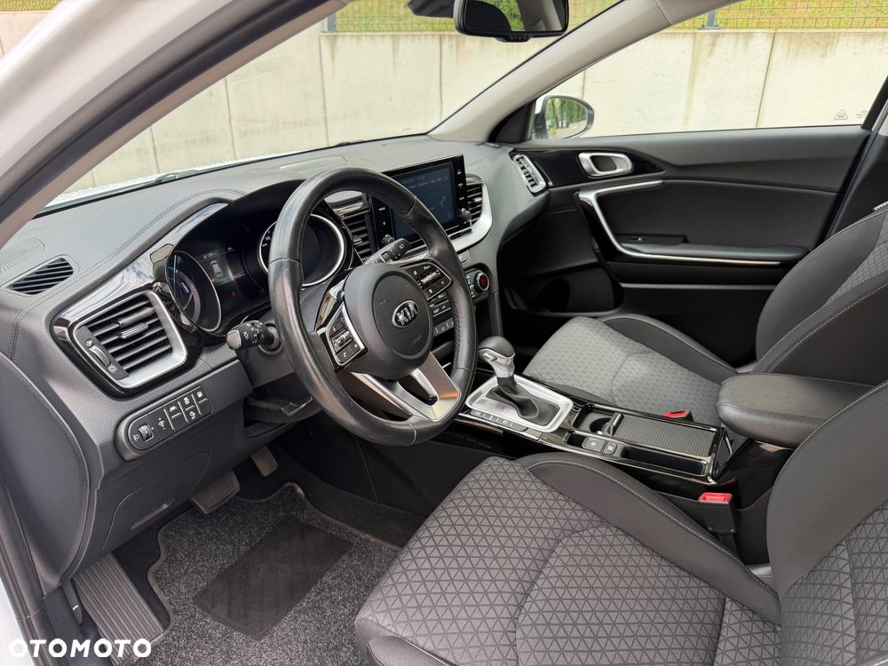 Kia Ceed - 18