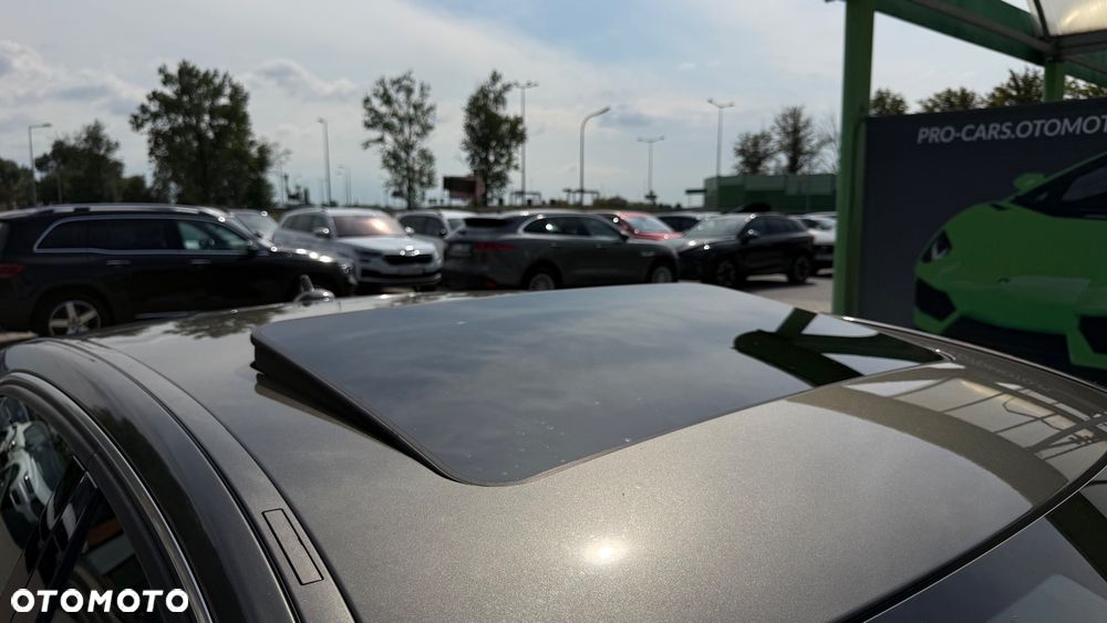 Mercedes-Benz Klasa E 200 7G-TRONIC - 23