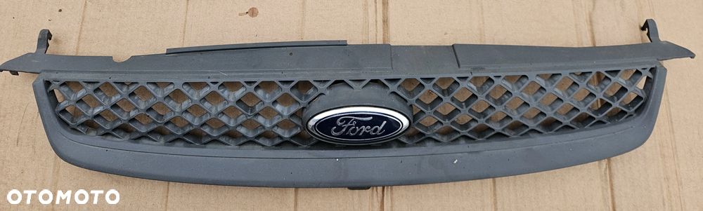 Ford Fiesta MK6 lift grill atrapa - 3
