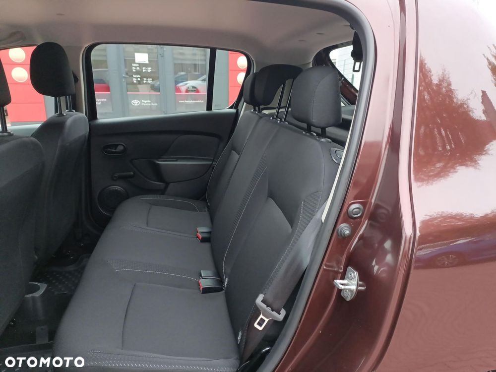 Dacia Sandero 1.2 16V Open - 11