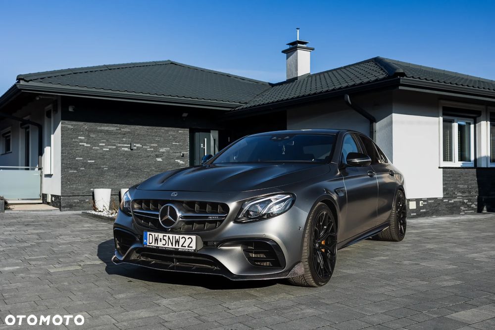 Mercedes-Benz Klasa E AMG 63 S 4-Matic+ - 1