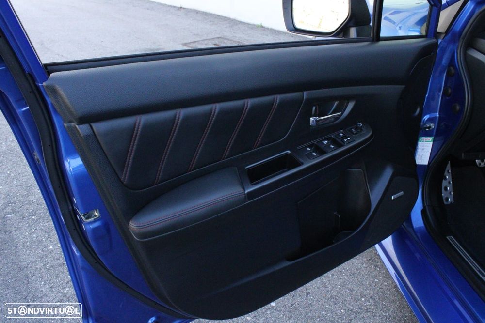 Subaru Impreza 2.5 WRX STi - 39