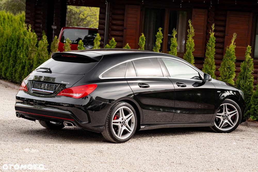 Mercedes-Benz CLA 250 4Matic 7G-DCT AMG Line - 15