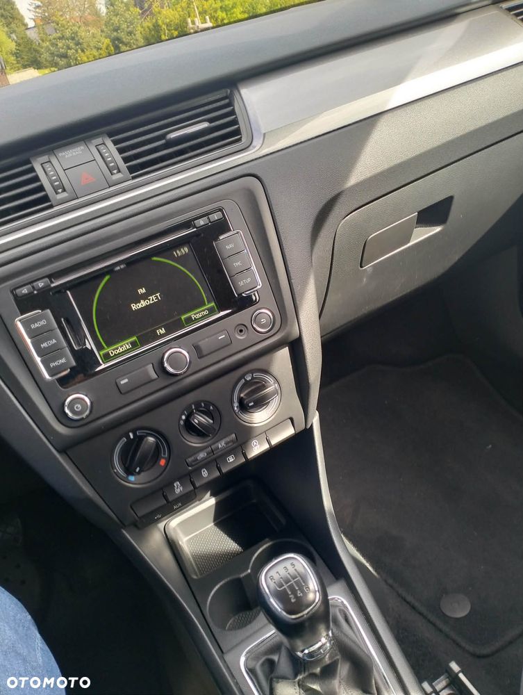 Skoda RAPID 1.2 TSI Ambition - 9