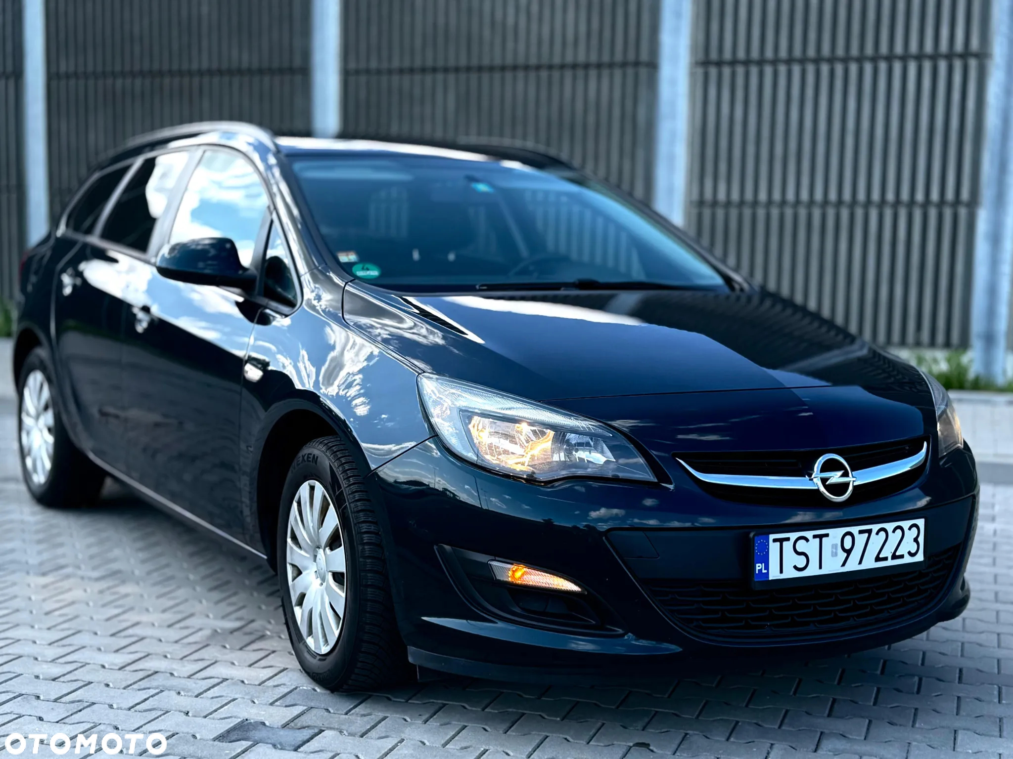 Opel Astra 1.6 CDTI DPF ecoFLEX Start/Stop Exklusiv - 24
