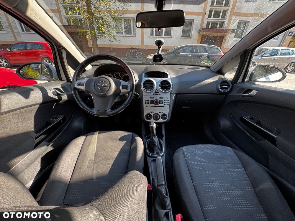 Opel Corsa 1.2 16V Color Edition - 11