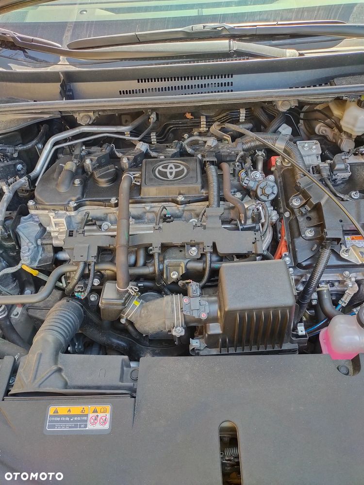 Toyota Corolla 1.8 Hybrid Comfort - 17