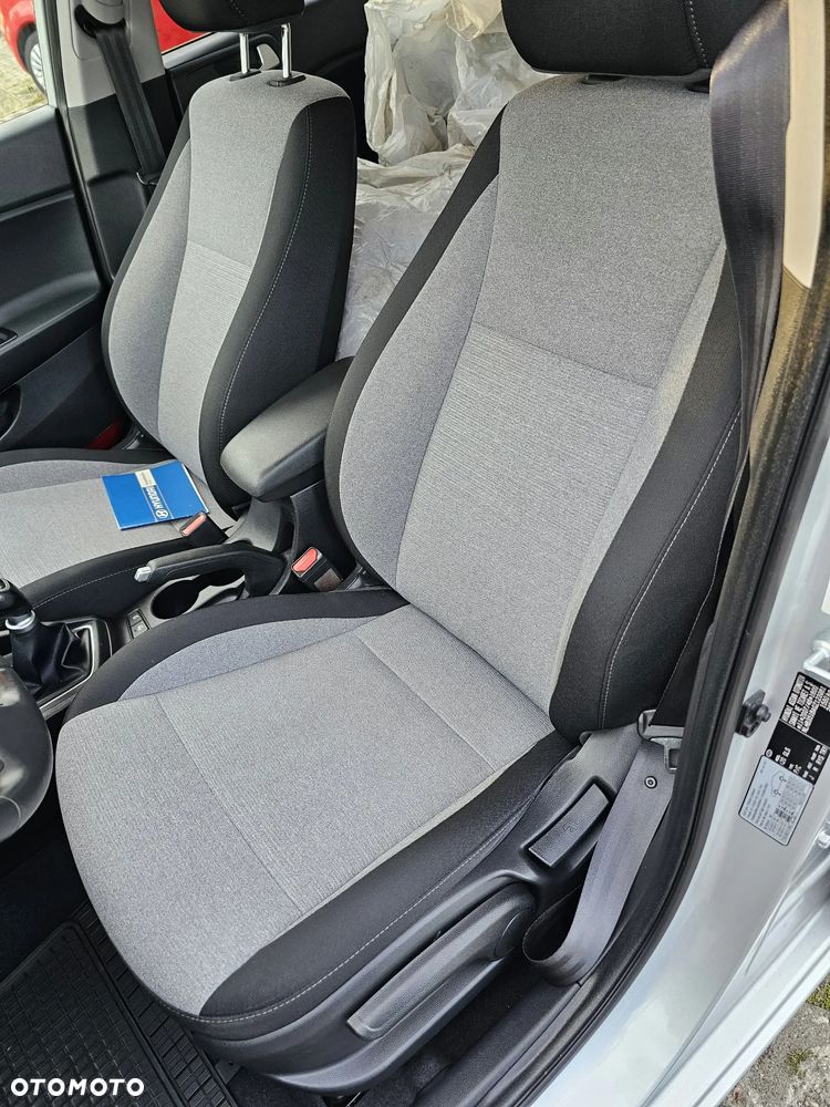 Hyundai i20 - 15