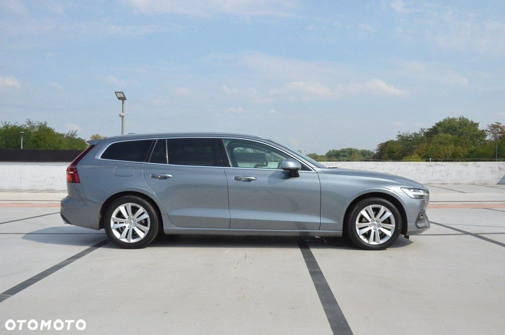 Volvo V60 D4 Geartronic Momentum - 12