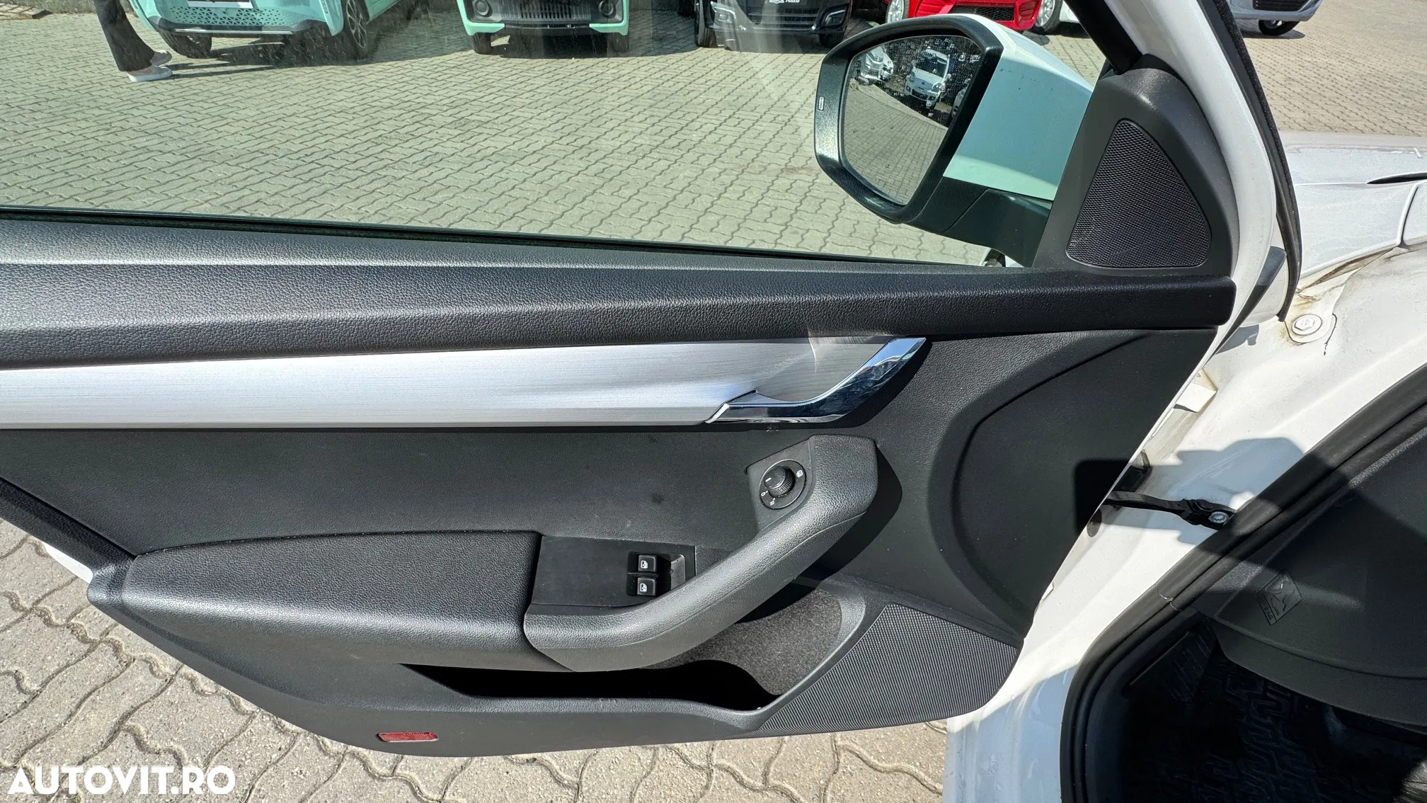 Skoda Octavia - 10