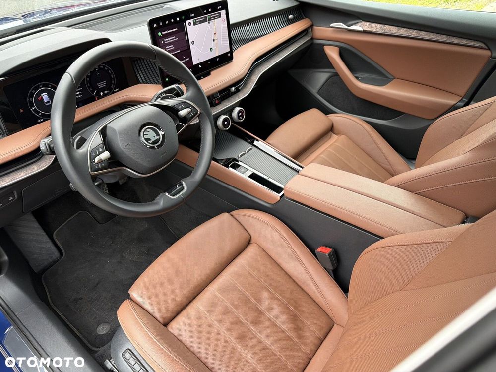 Skoda Superb 2.0 TDI SCR 4x4 L&K DSG - 11