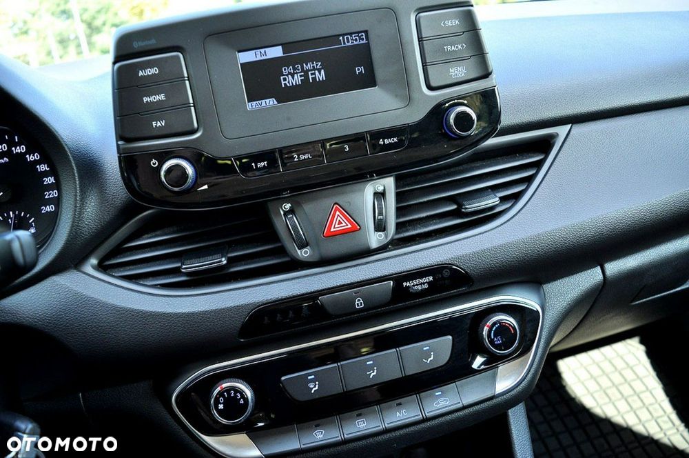 Hyundai i30 - 19