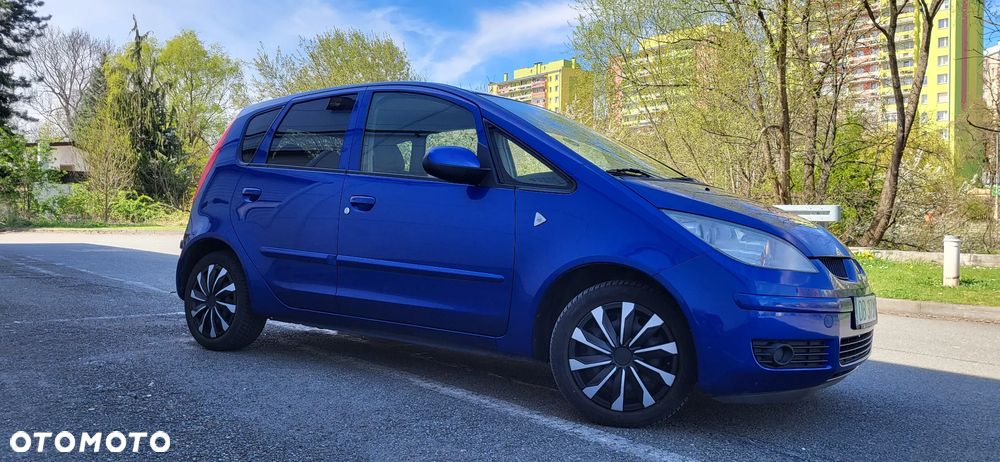 Mitsubishi Colt 1.5 Instyle Edition Gold - 3