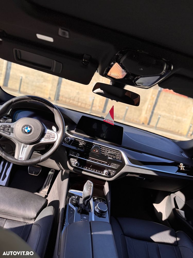 BMW Seria 5 530d xDrive Aut. Sport Line - 9
