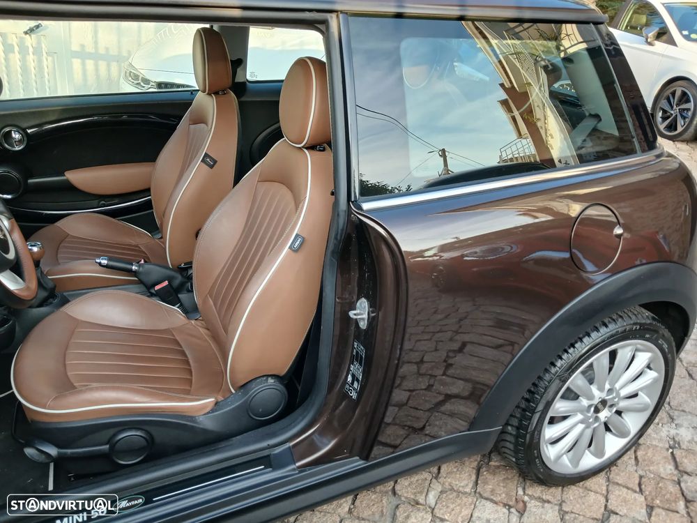 MINI 3 Portas Cooper D 50 Mayfair - 12