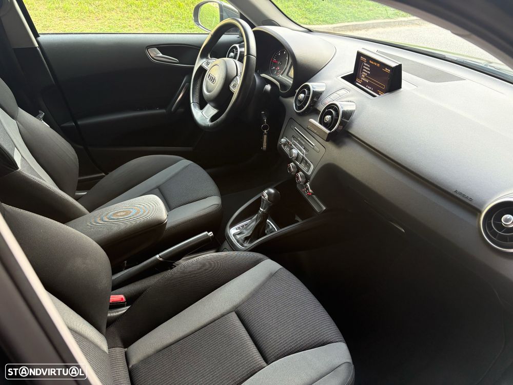 Audi A1 Sportback 1.4 TDI Sport S tronic - 6