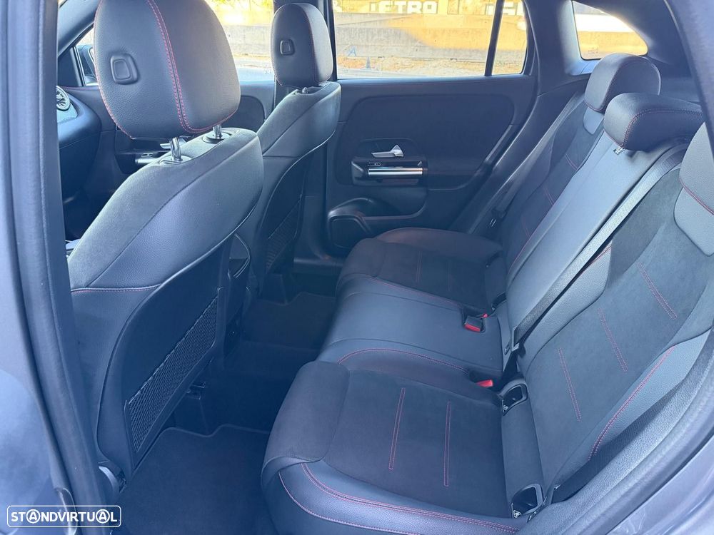 Mercedes-Benz GLA 250 e AMG Line - 14