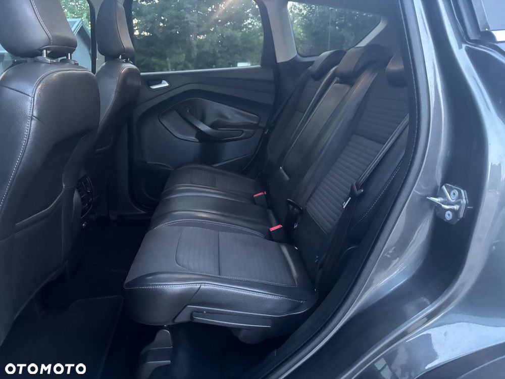 Ford Kuga 2.0 TDCi FWD Titanium - 11