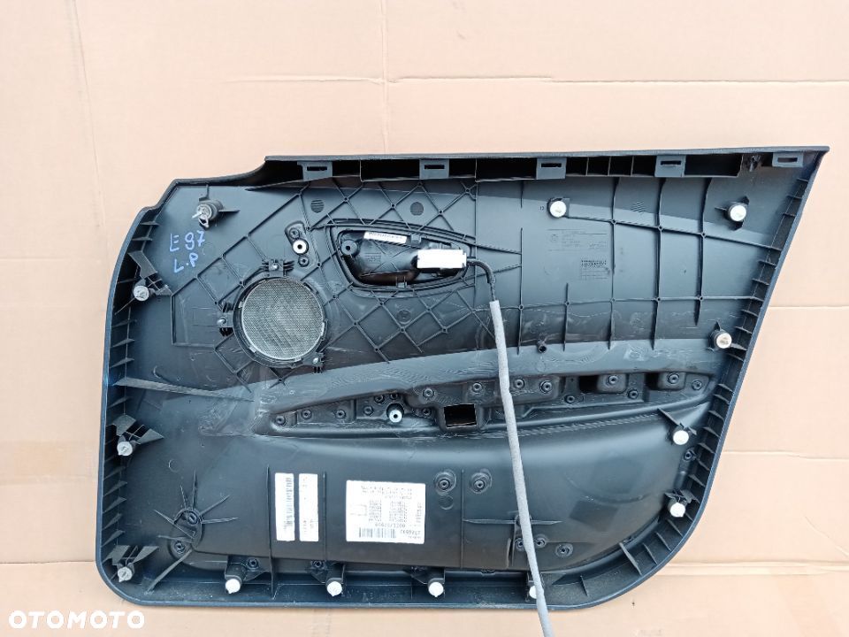 Boczek tapicerka lewy przód BMW 1 E87 - 2