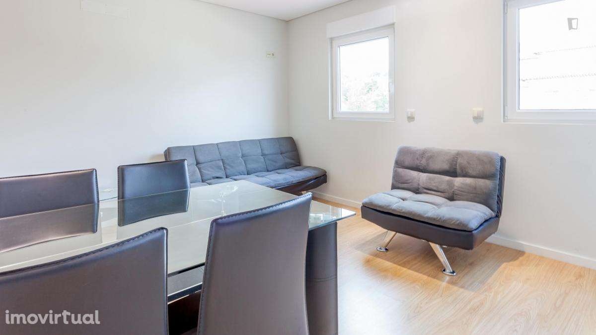 Apartamento com 2 quartos - localizado em Santo Ildefonso Porto - Grande imagem: 2/45
