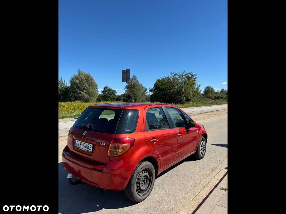Suzuki SX4 1.9 DDiS DPF 4x2 Comfort - 4