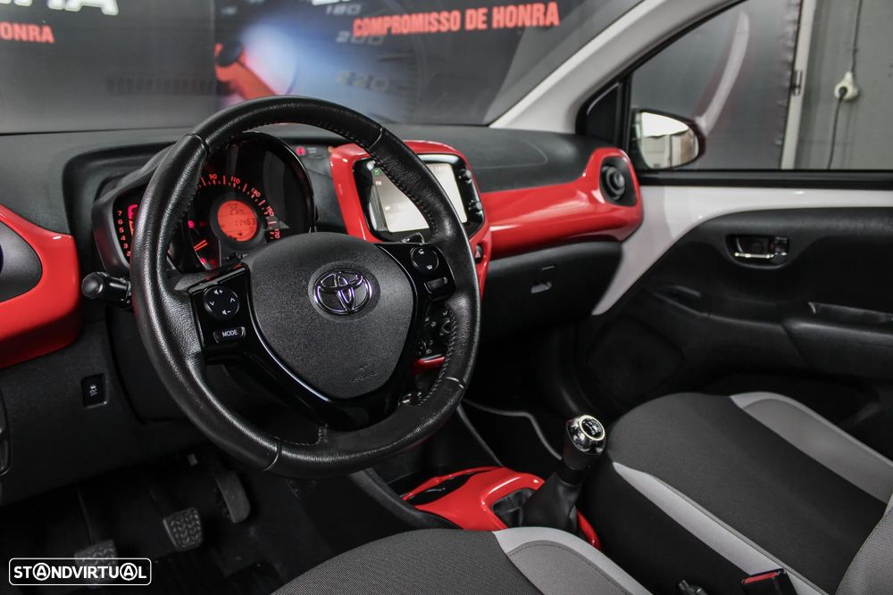 Toyota Aygo 1.0 X-Play+AC+X-Touch - 21