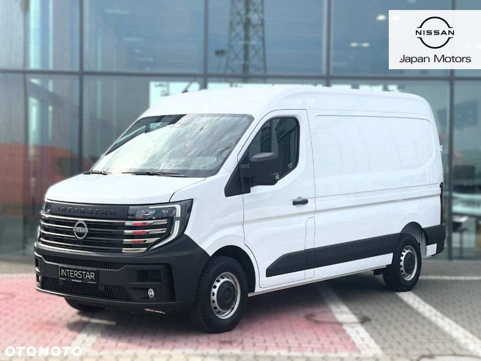 Nissan Interstar - 2