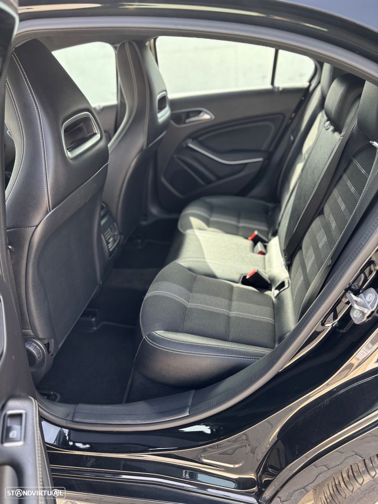 Mercedes-Benz A 180 d 7G-DCT Style - 13