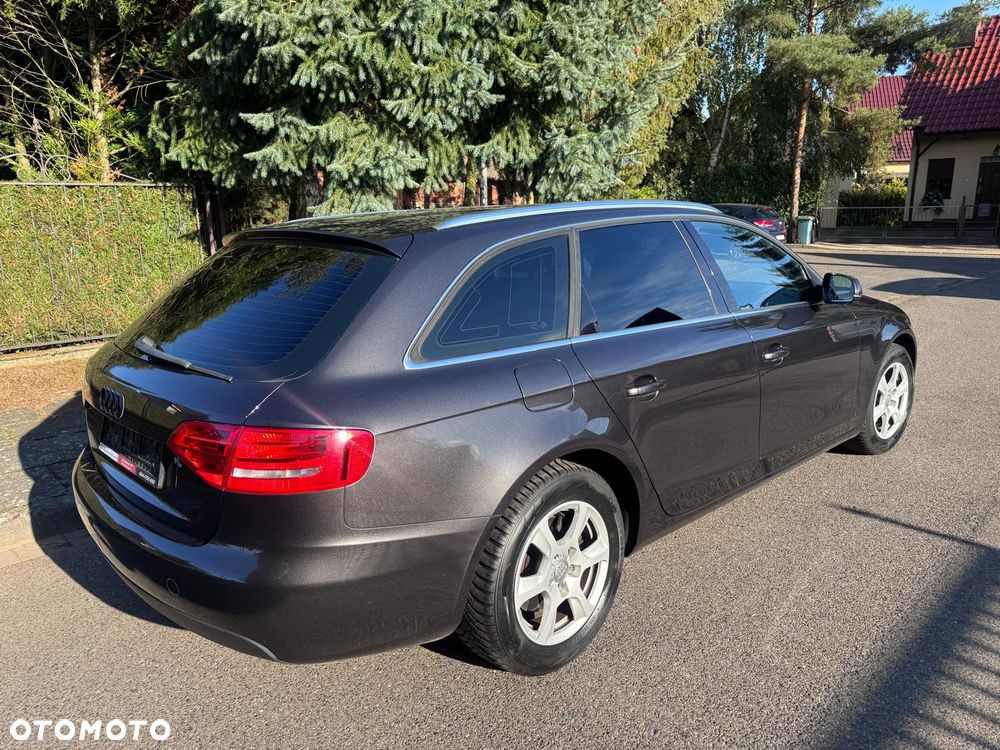 Audi A4 Avant 1.8 TFSI Attraction - 5