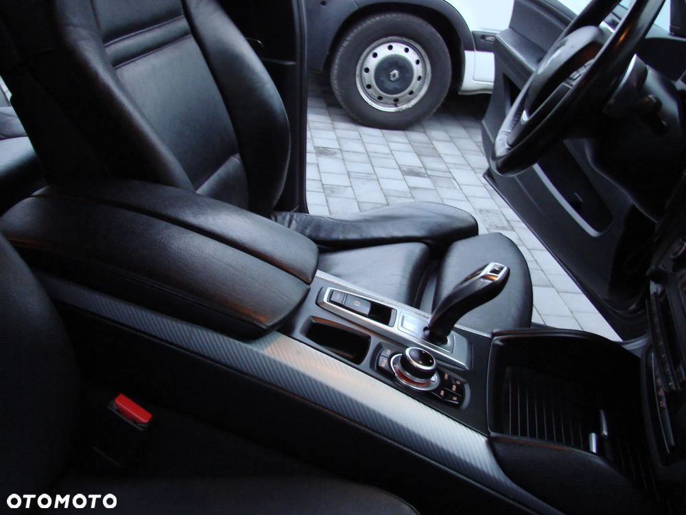 BMW X6 - 23