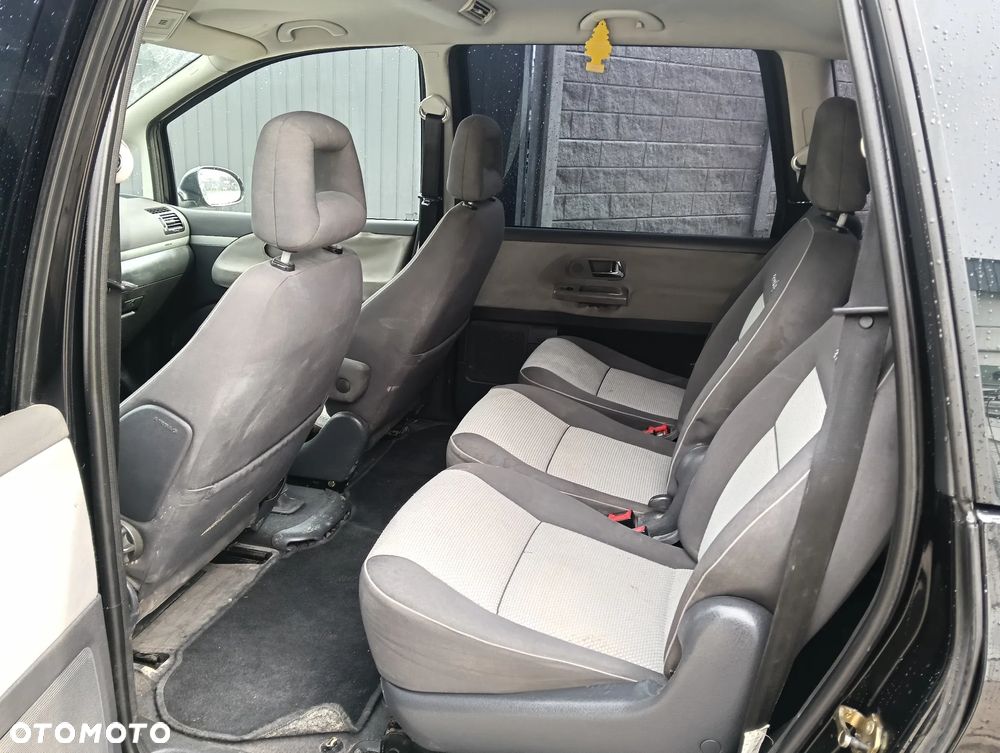 Volkswagen Sharan 2.0 TDI Freestyle - 13
