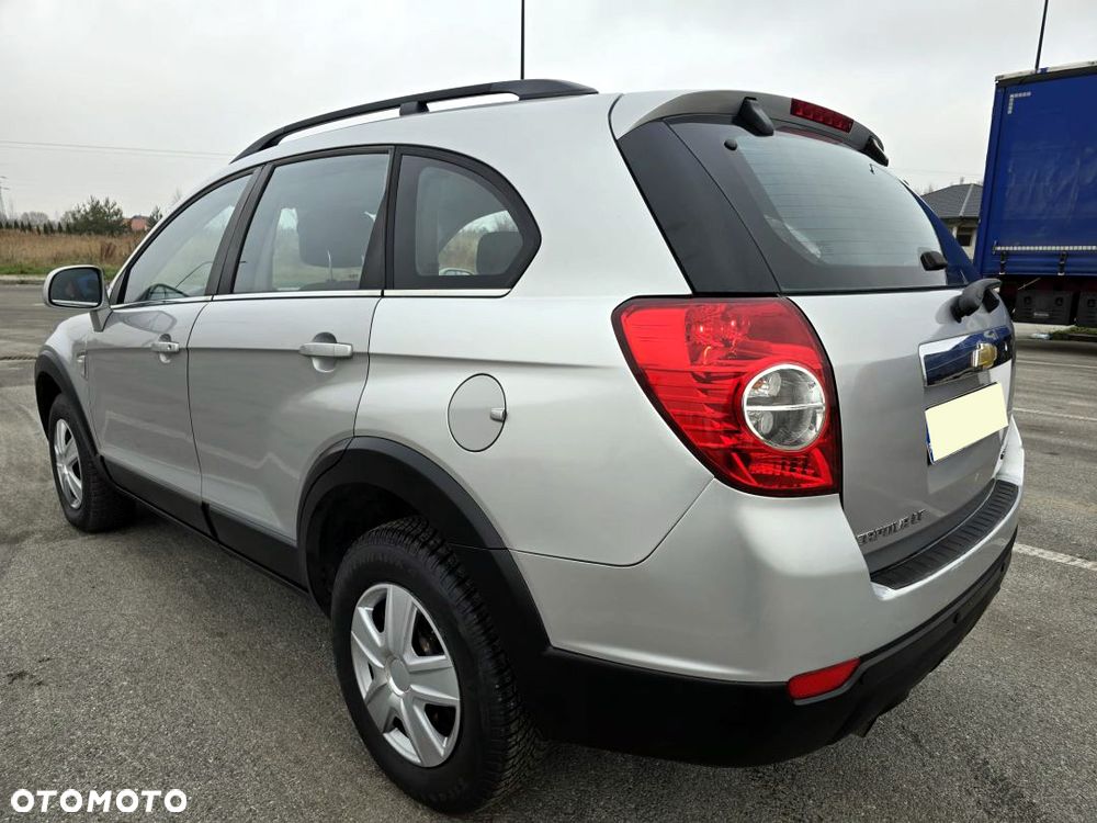 Chevrolet Captiva 2.0 4WD 7 Sitzer LT Exclusive - 11