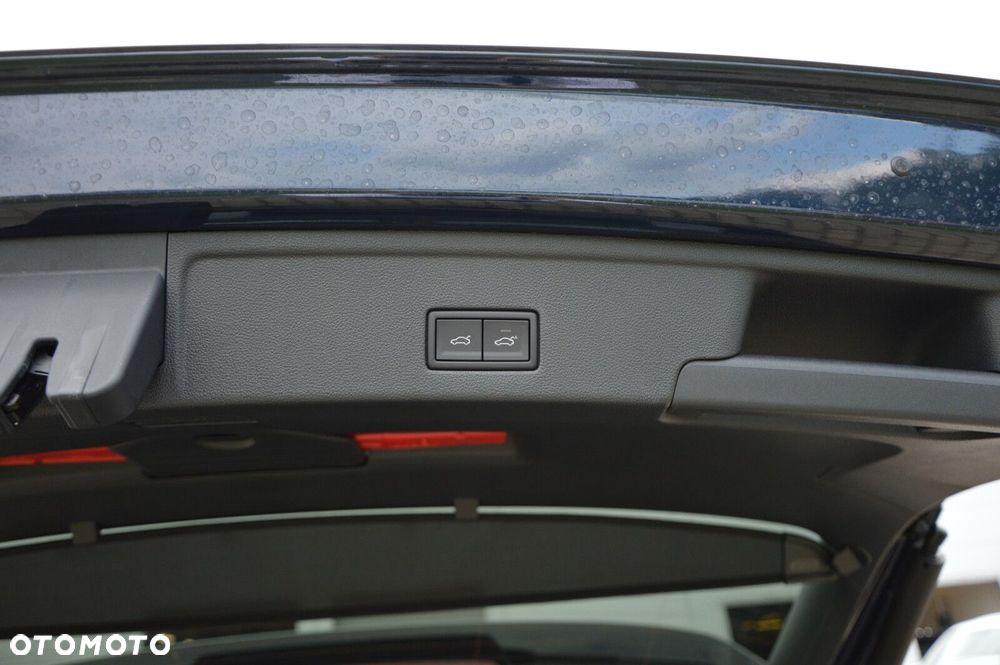 Volkswagen Touareg - 29