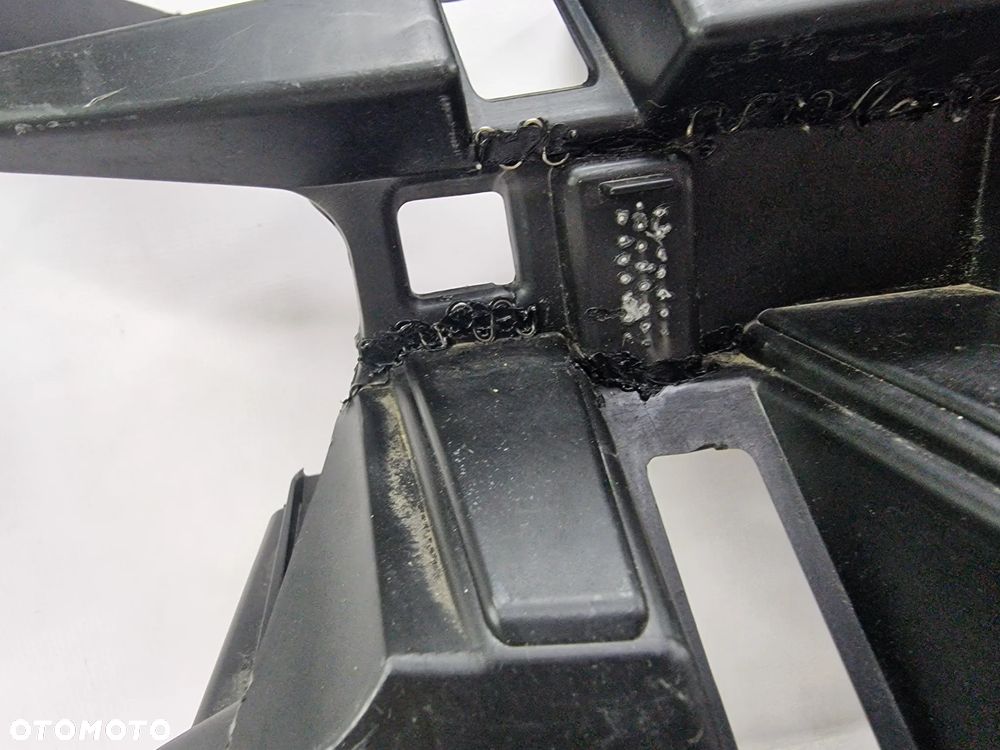 VW ID3 ID-3 19- STELAŻ / WZMOCNIENIE ATRAPY / GRILLA PRZEDNIEGO PRZÓD , NR 10A807231 , NR AUKCJI GL501 - 11