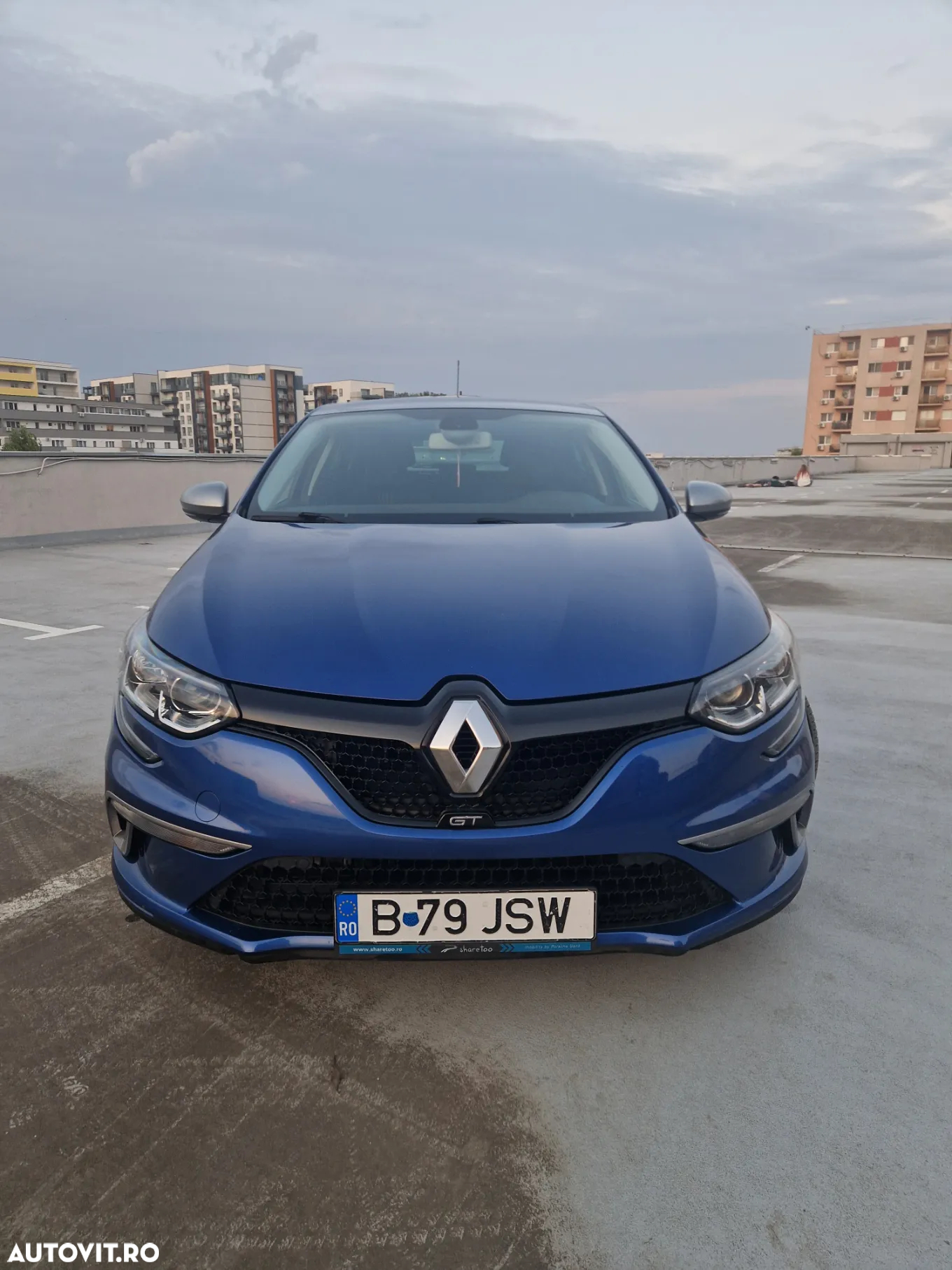 Renault Megane ENERGY TCe EDC GT - 2