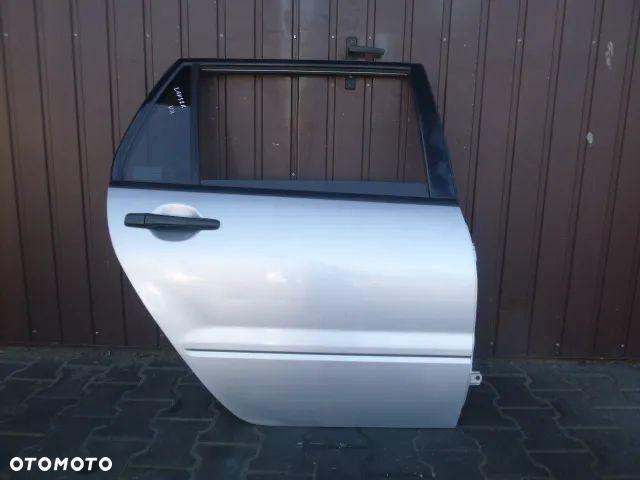 DRZWI PRAWY TYŁ PRAWE TYLNE KOMPLETNE MITSUBISHI LANCER 03-08 - 11