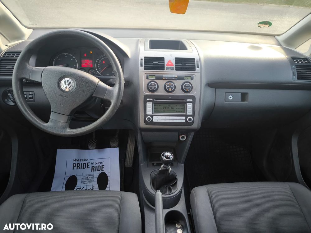 Volkswagen Touran 1.9TDI Highline - 8