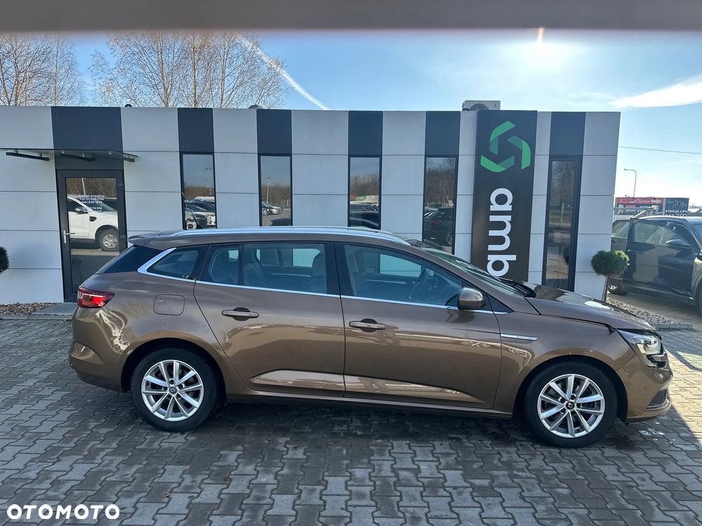 Renault Megane IV Grandtour 16-20 - 5